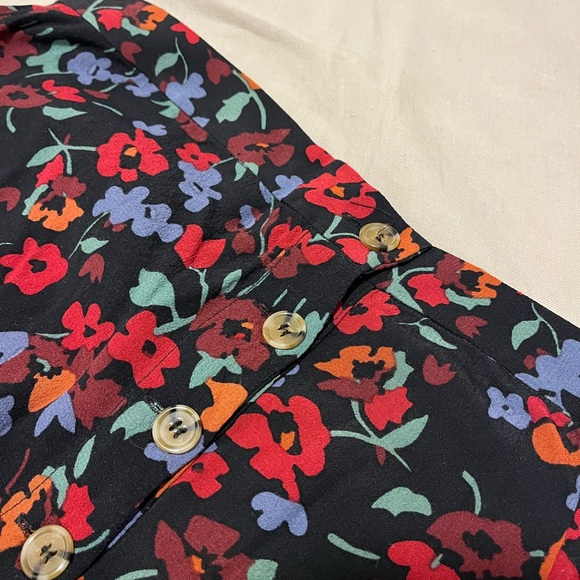 Floral Button-Up Skirt - Picture 2 of 2
